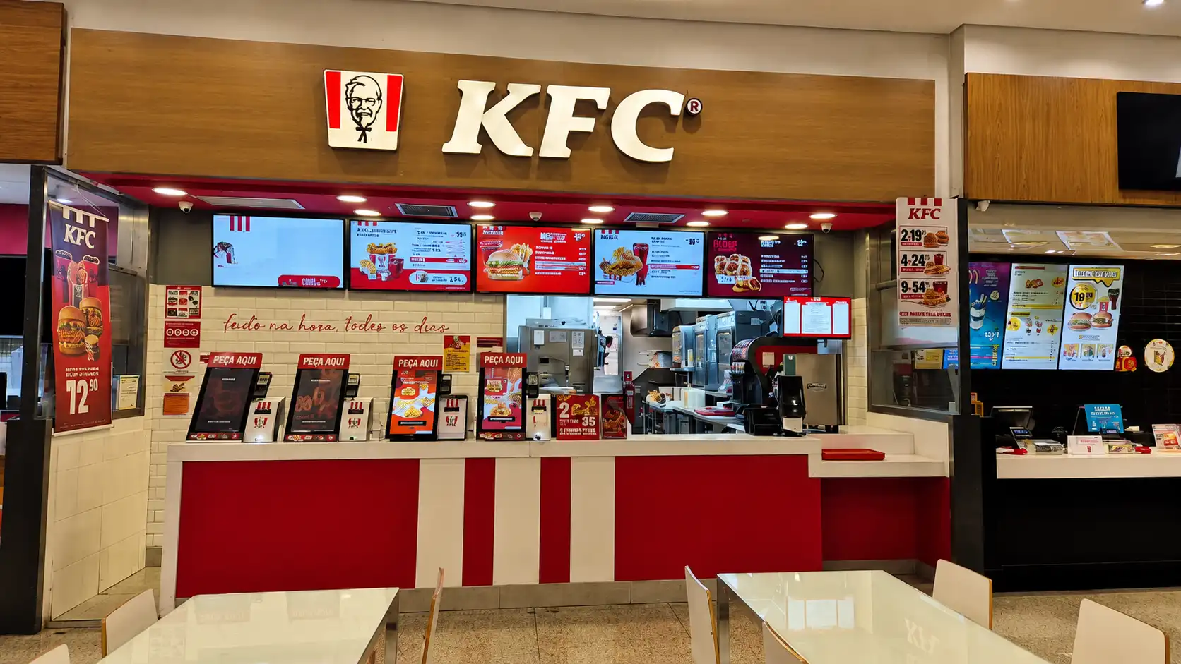 KFC SHOPPING MUELLER, CURITIBA - PR